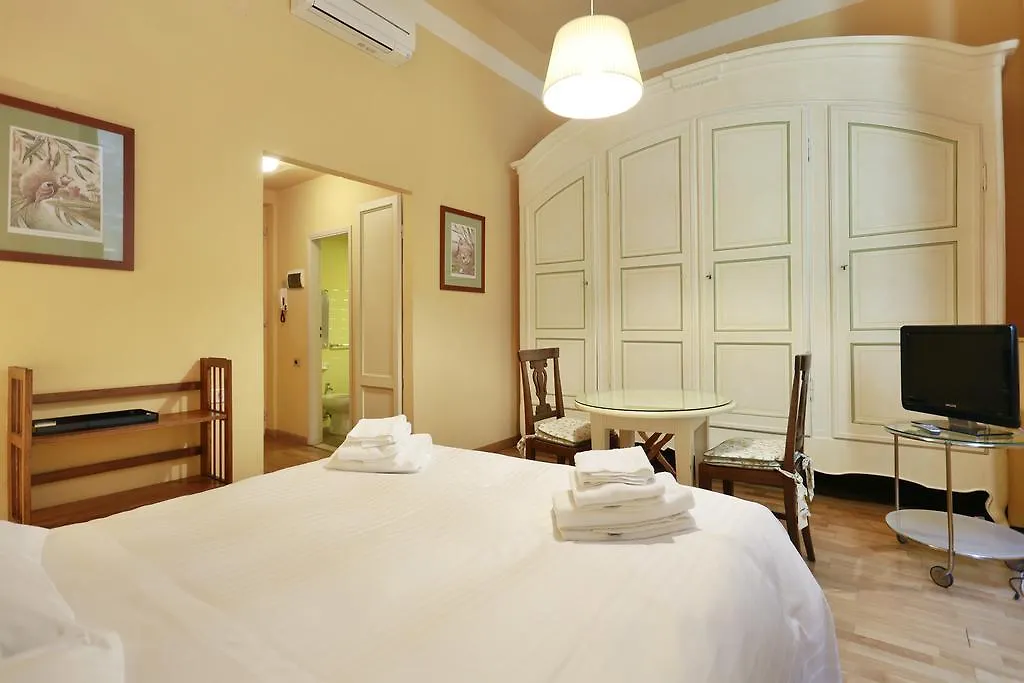 Residenza D'Epoca Via Santo Spirito 6 Florence Italy